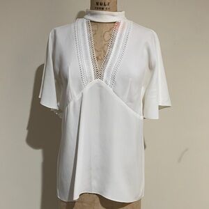 NWT Shoshanna Elegant White Lace Trim Women's Top size S.Makeup marks